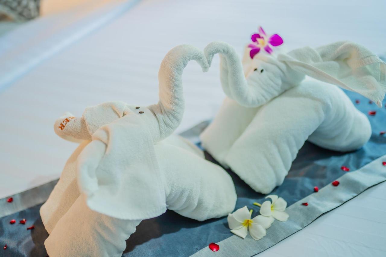 The Rubber Hotel Phuket Thalang Eksteriør billede