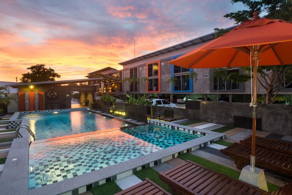 The Rubber Hotel Phuket Thalang Eksteriør billede
