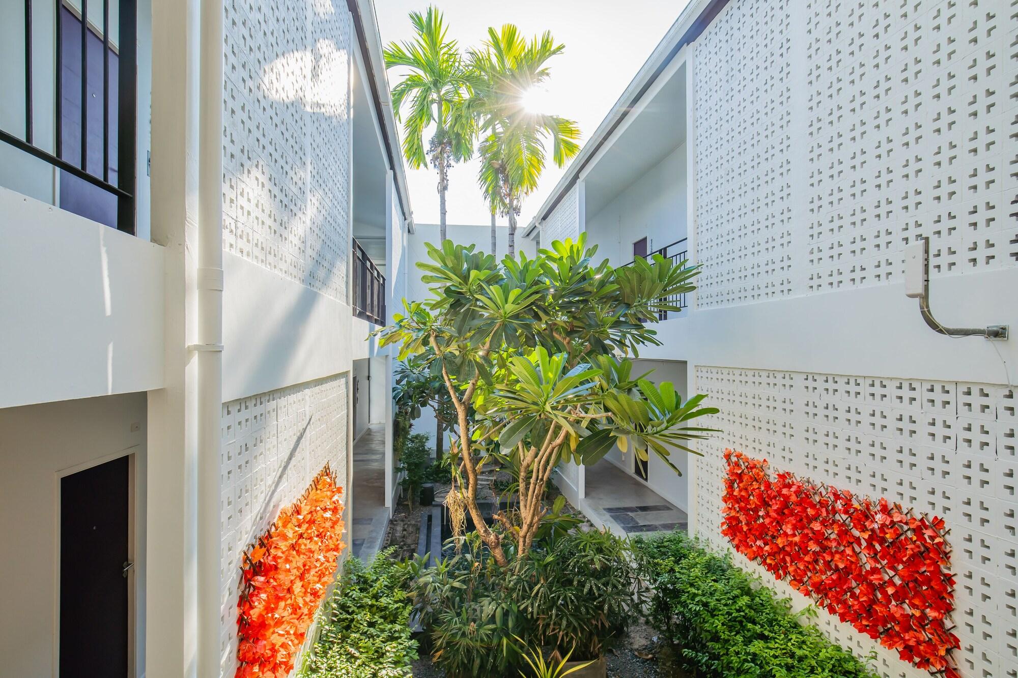 The Rubber Hotel Phuket Thalang Eksteriør billede